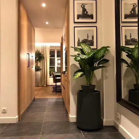 Luxurious Old Town Apartamento *